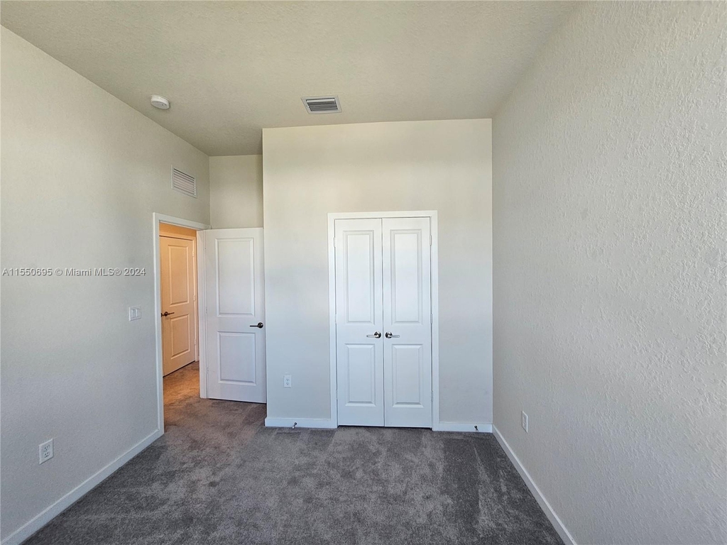 10824 Sw 232nd Ter - Photo 28