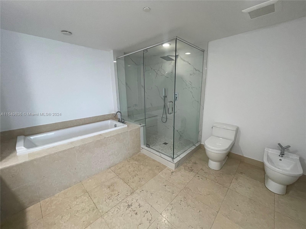 465 Brickell Ave - Photo 12