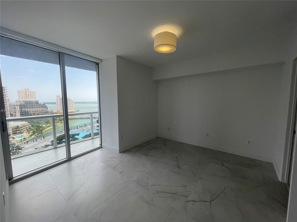 465 Brickell Ave - Photo 15