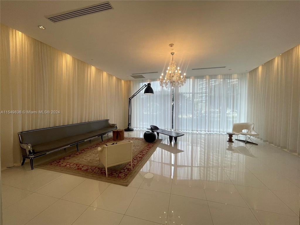 465 Brickell Ave - Photo 19