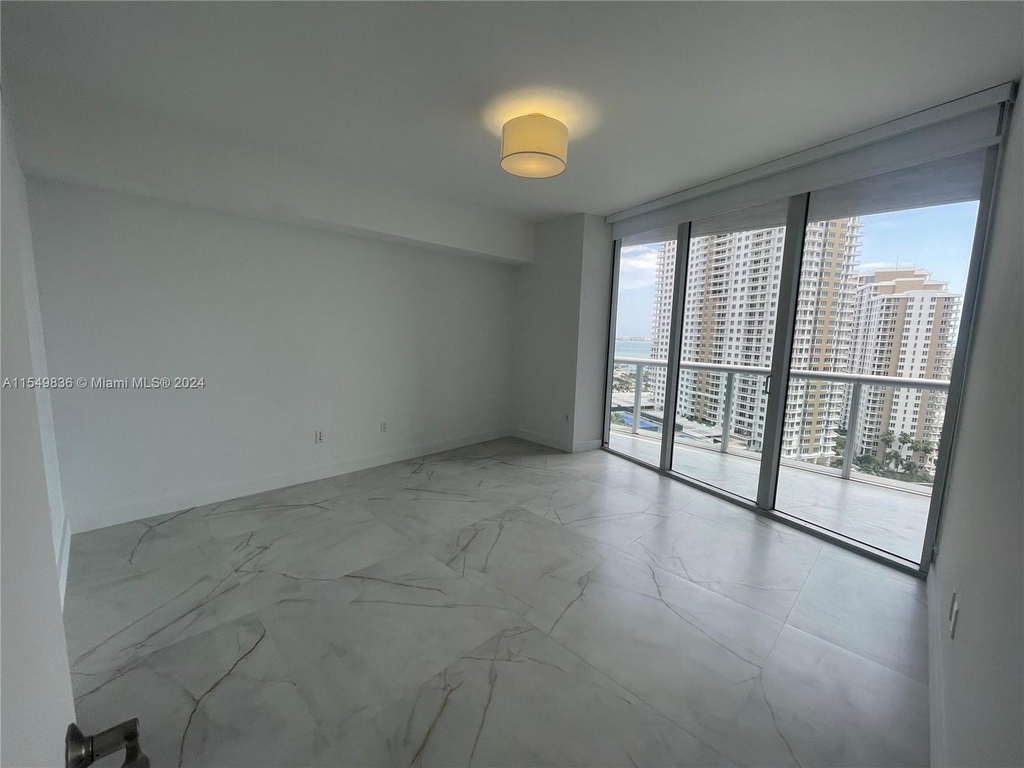 465 Brickell Ave - Photo 10