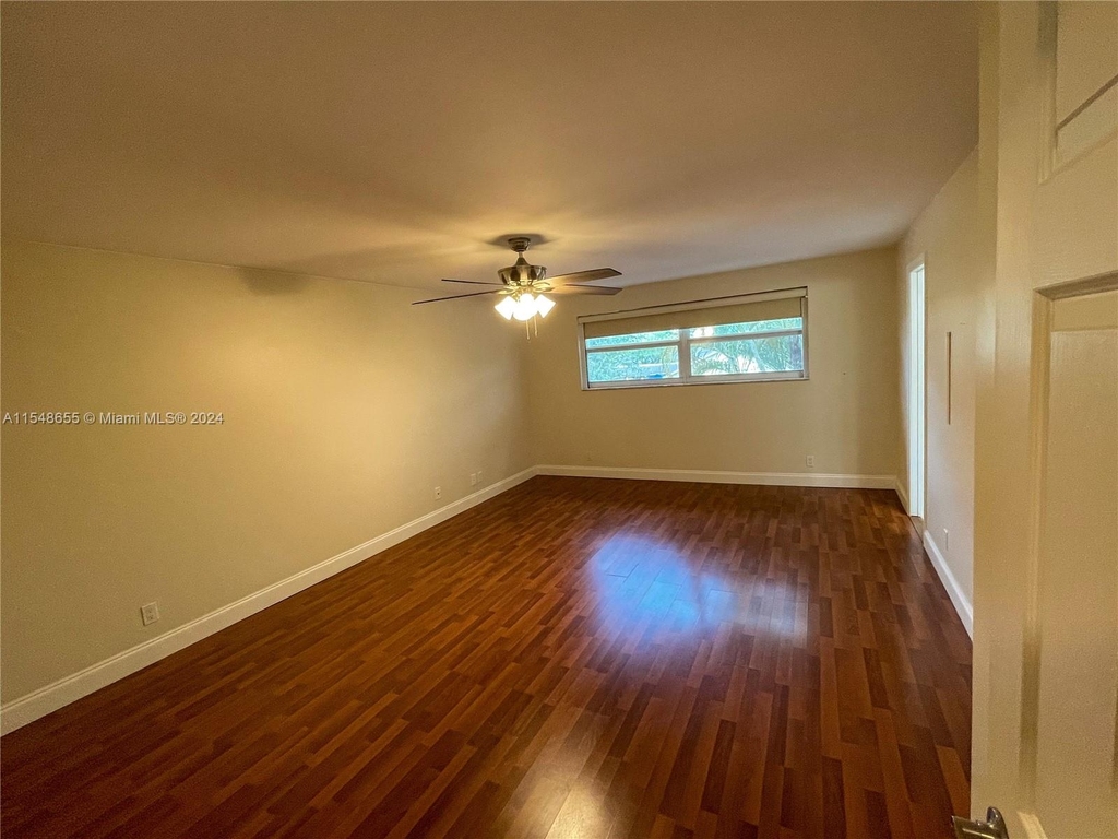 7175 Nova Dr - Photo 2