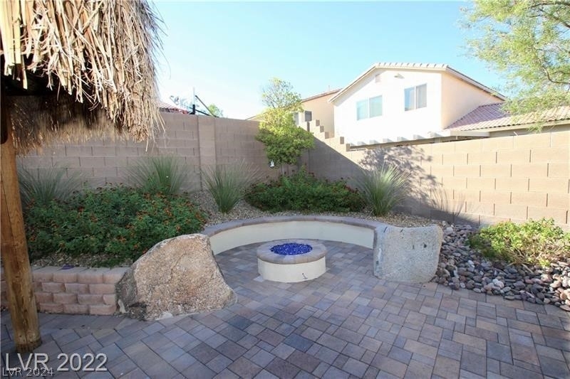 7919 Quiet Canyon Street - Photo 24