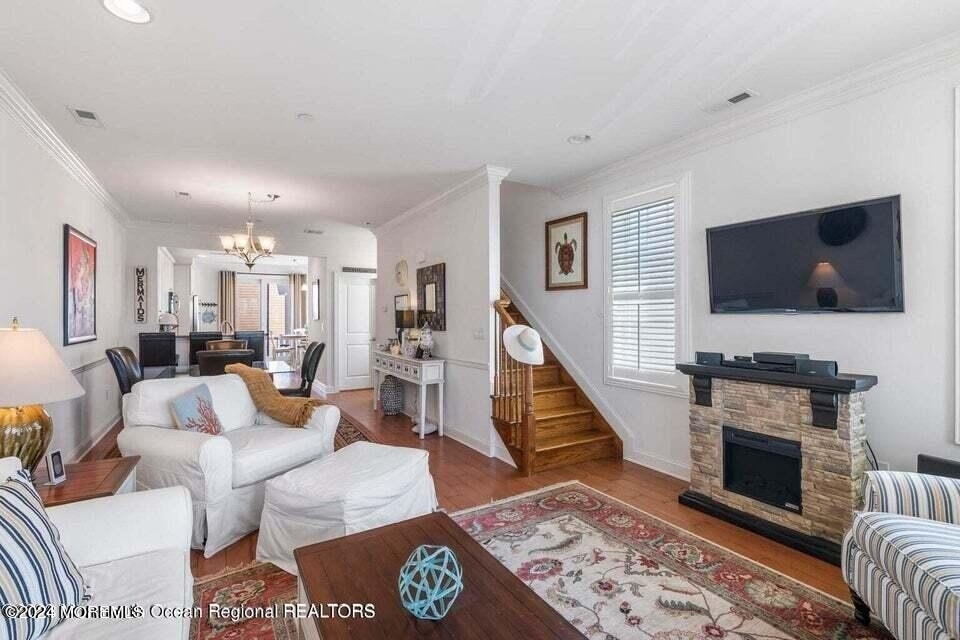 37 Ocean Terrace - Photo 2