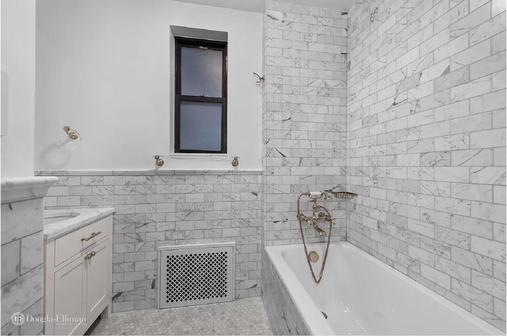 20 W 86th St - Photo 9