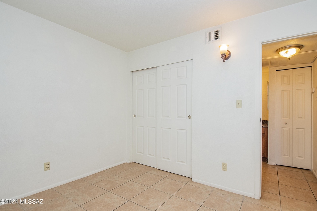 1745 E Glenn Street - Photo 3