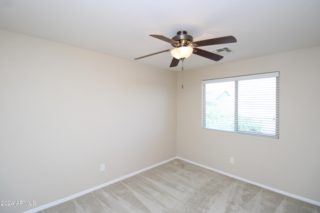 2216 E Brigadier Drive - Photo 24