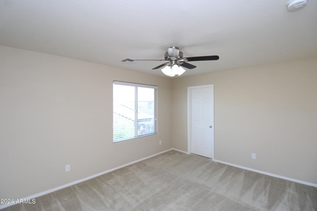 2216 E Brigadier Drive - Photo 20