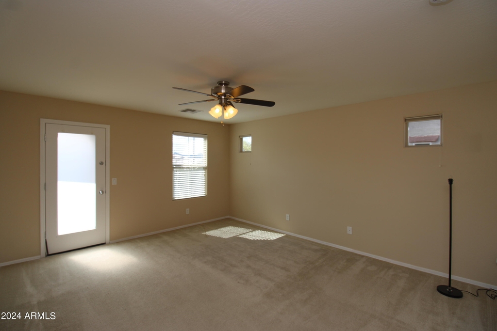 2216 E Brigadier Drive - Photo 25