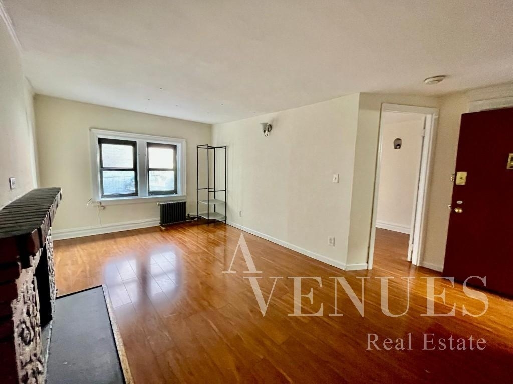 11 West 26th Street - Photo 0