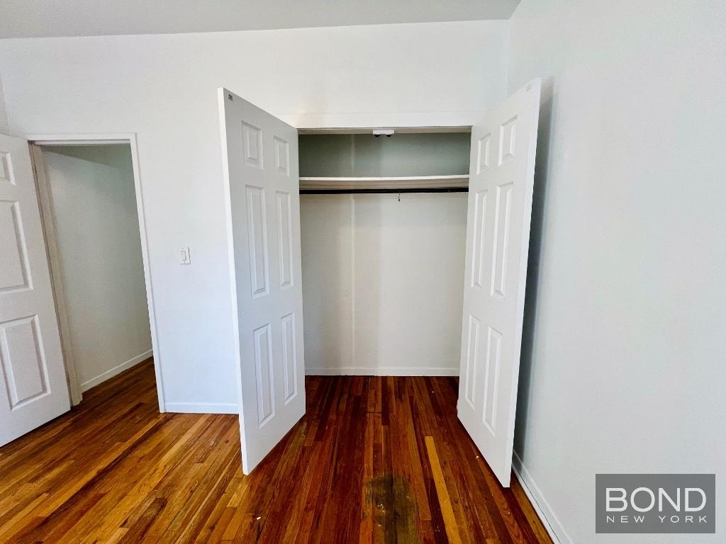 247 West 26th Street - Photo 6