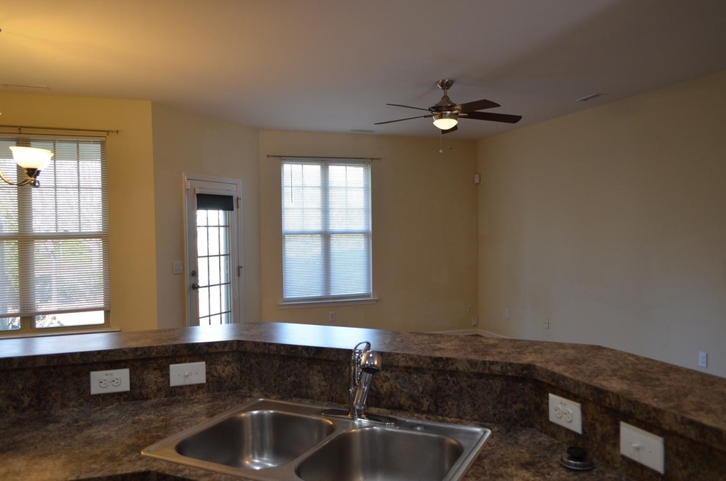 507 Panorama Park Place - Photo 9