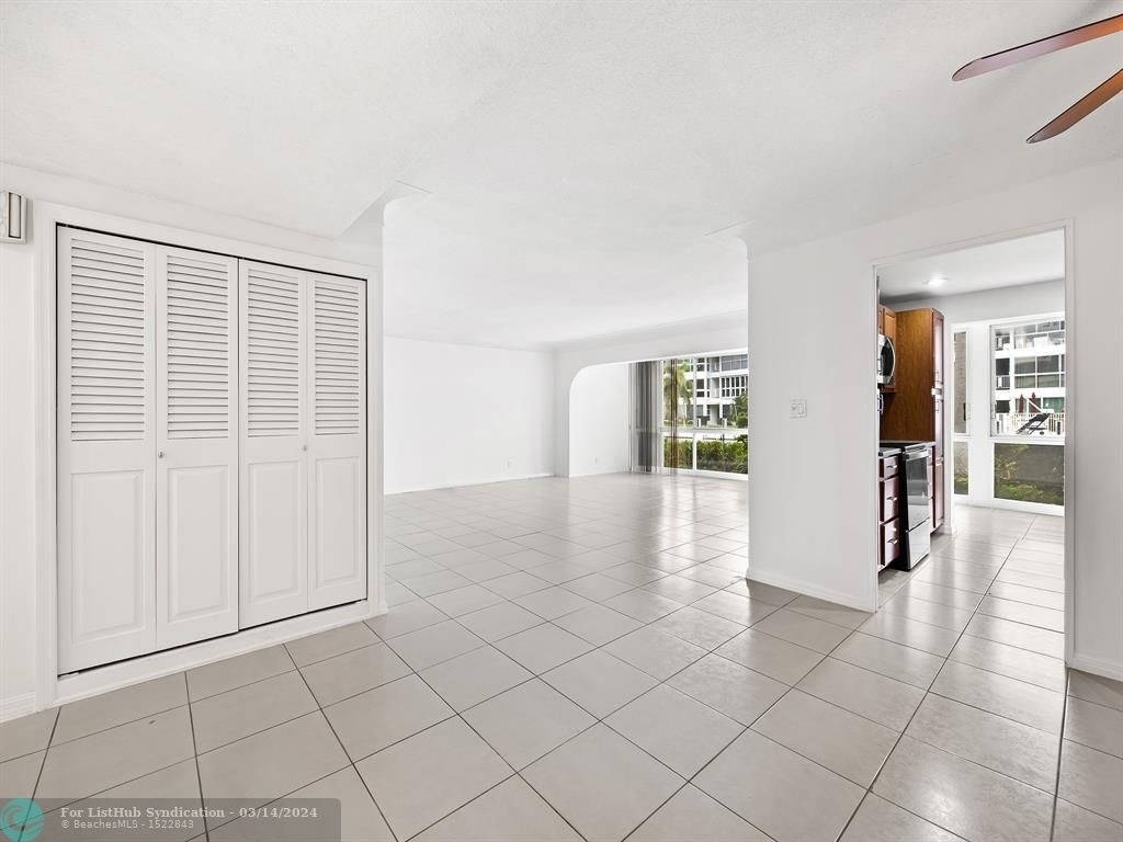 3051 Ne 47th Ct - Photo 12