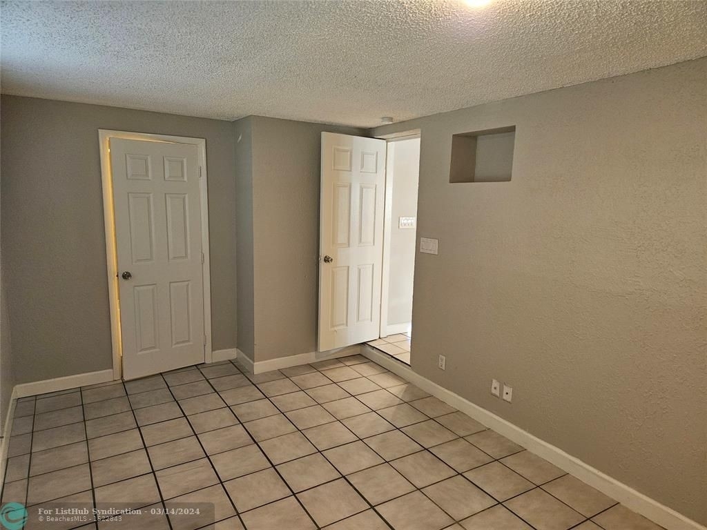 2586 Nw 58th Ave - Photo 31