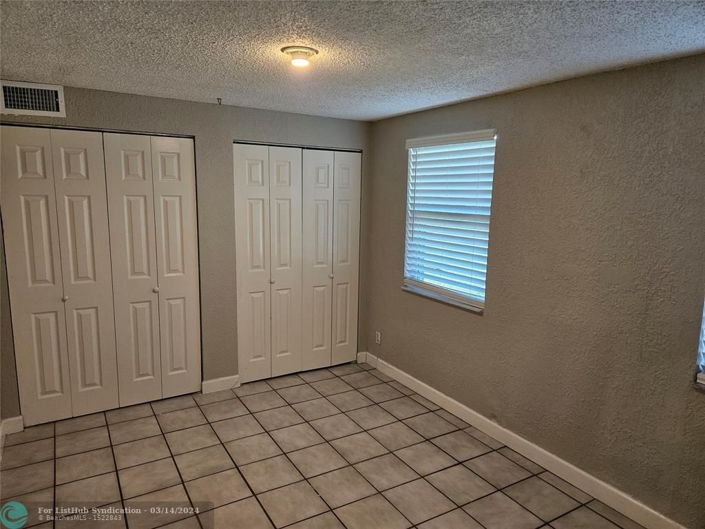 2586 Nw 58th Ave - Photo 13