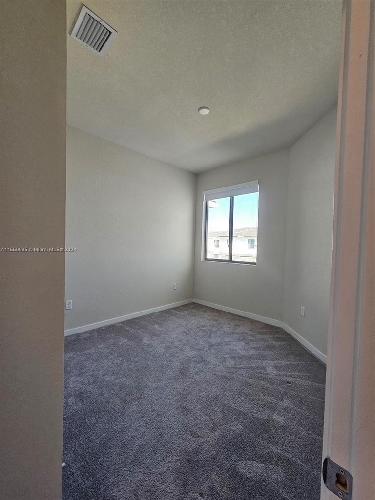 10824 Sw 232nd Ter - Photo 27