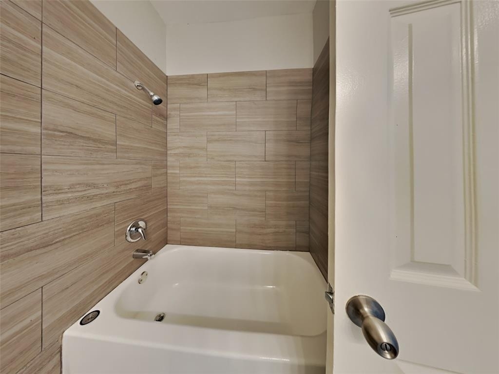 2305 Woodhollow Avenue - Photo 13