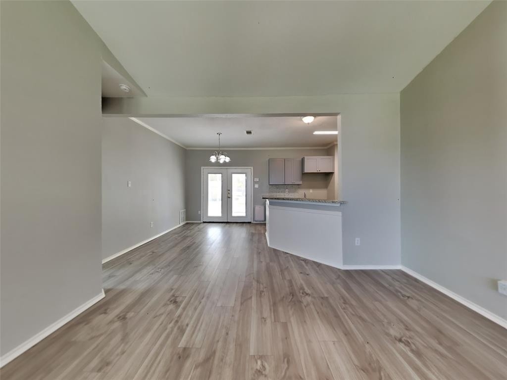 2305 Woodhollow Avenue - Photo 1