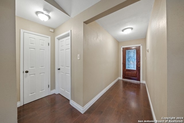 9230 Valley Ridge - Photo 5