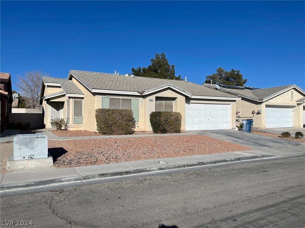 2034 Hollow Oak Avenue - Photo 1