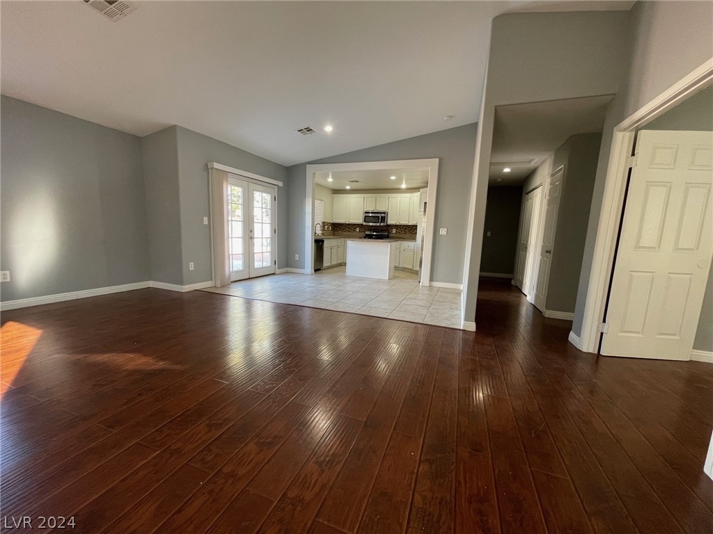 2034 Hollow Oak Avenue - Photo 2