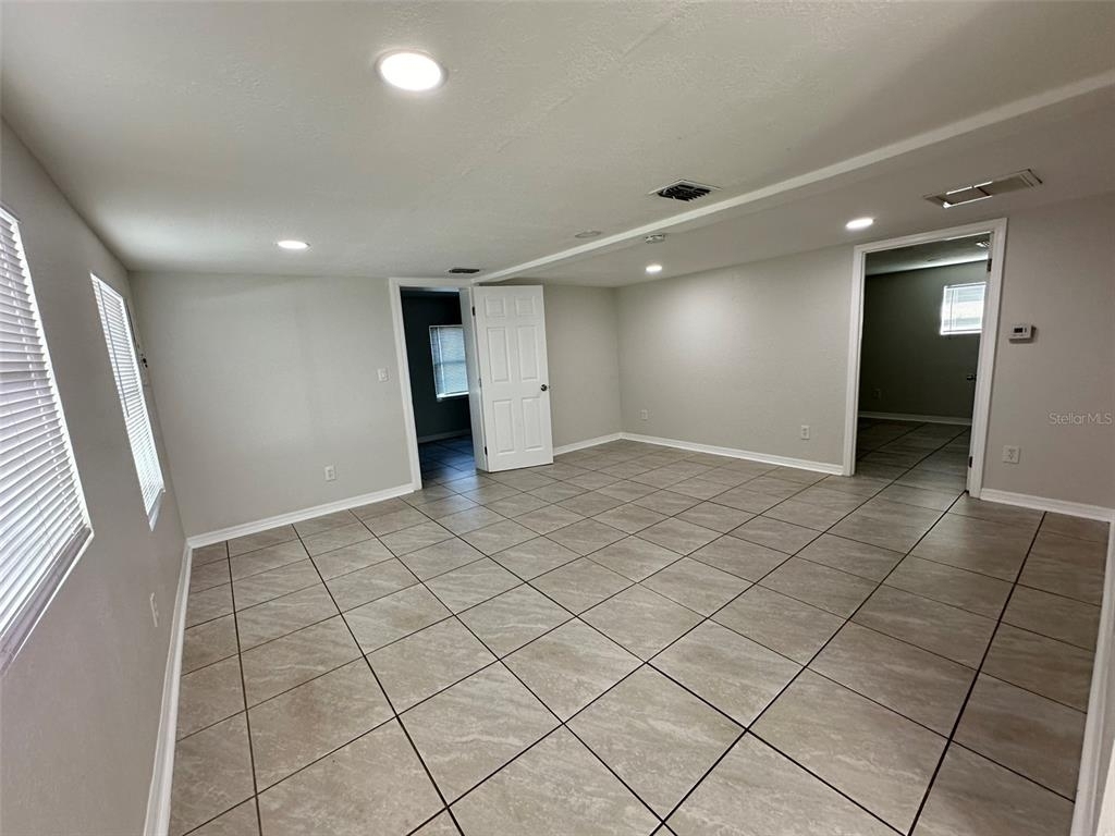 37542 Eiland Boulevard - Photo 11