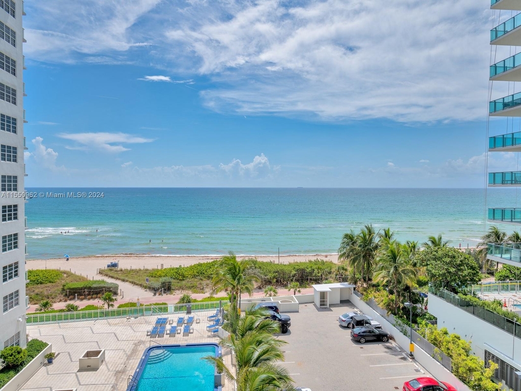 6917 Collins Ave - Photo 8