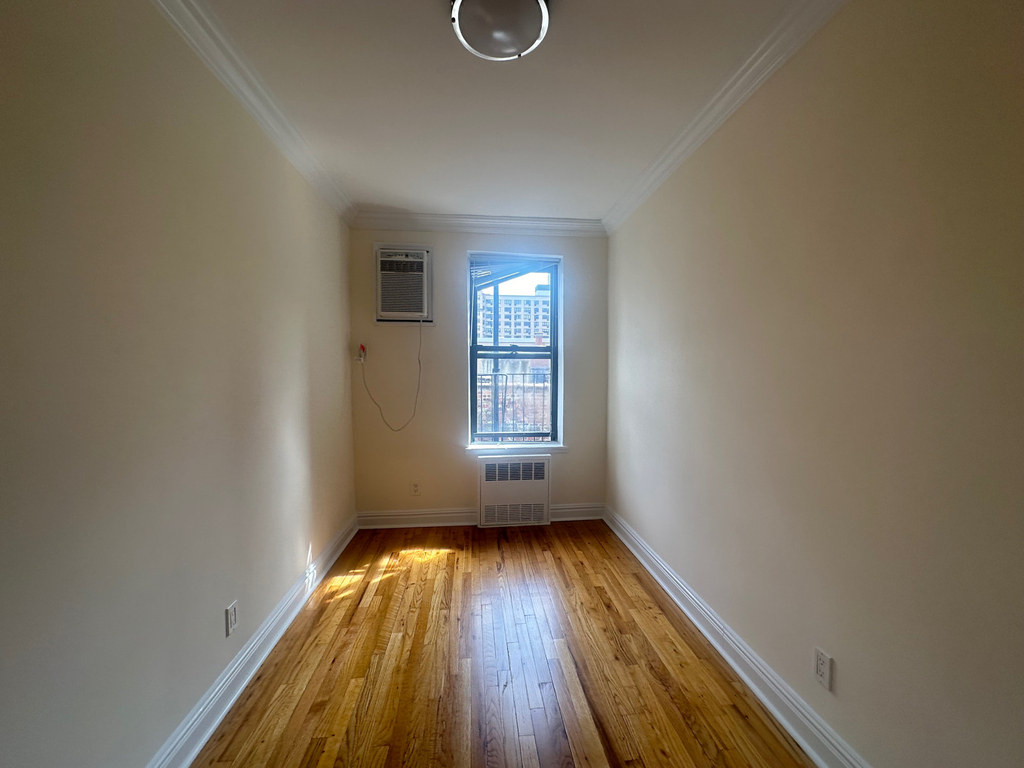 1325 3rd Avenue - Photo 6