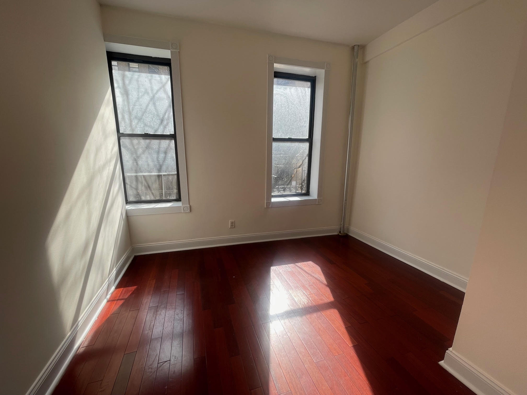 255 Ft Washington Avenue - Photo 1