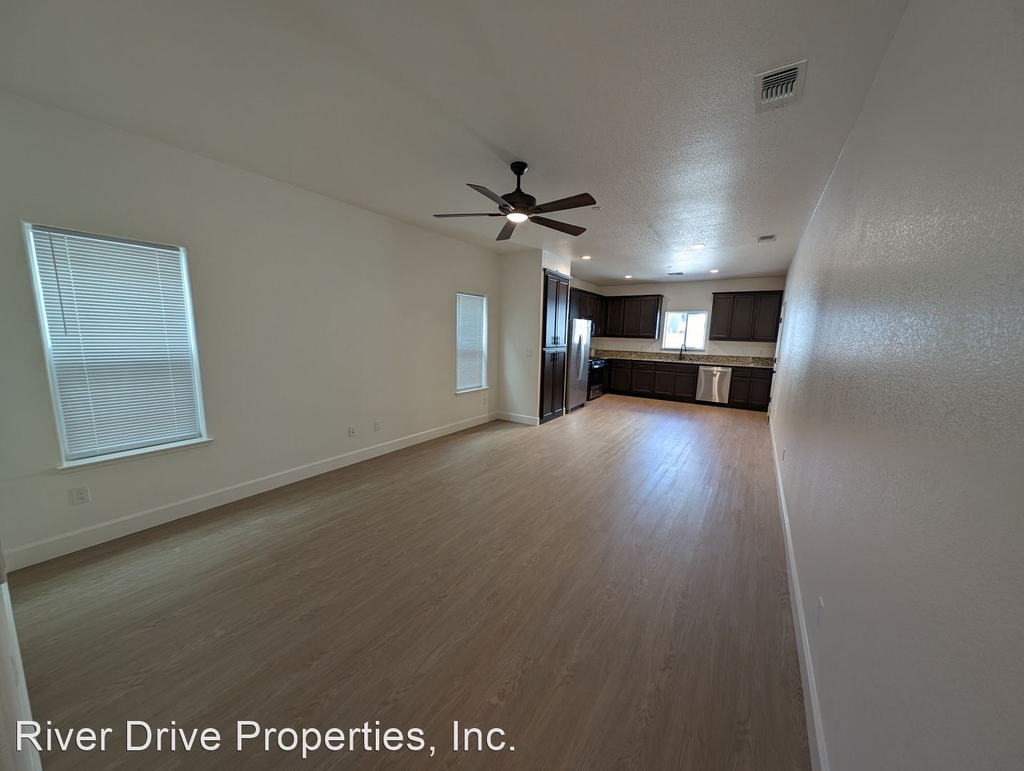 5062 Palisade Ave - Photo 3