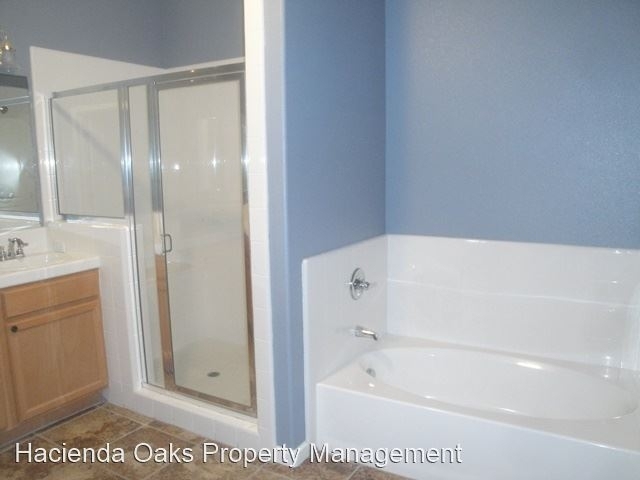 102 Marbella Way - Photo 7