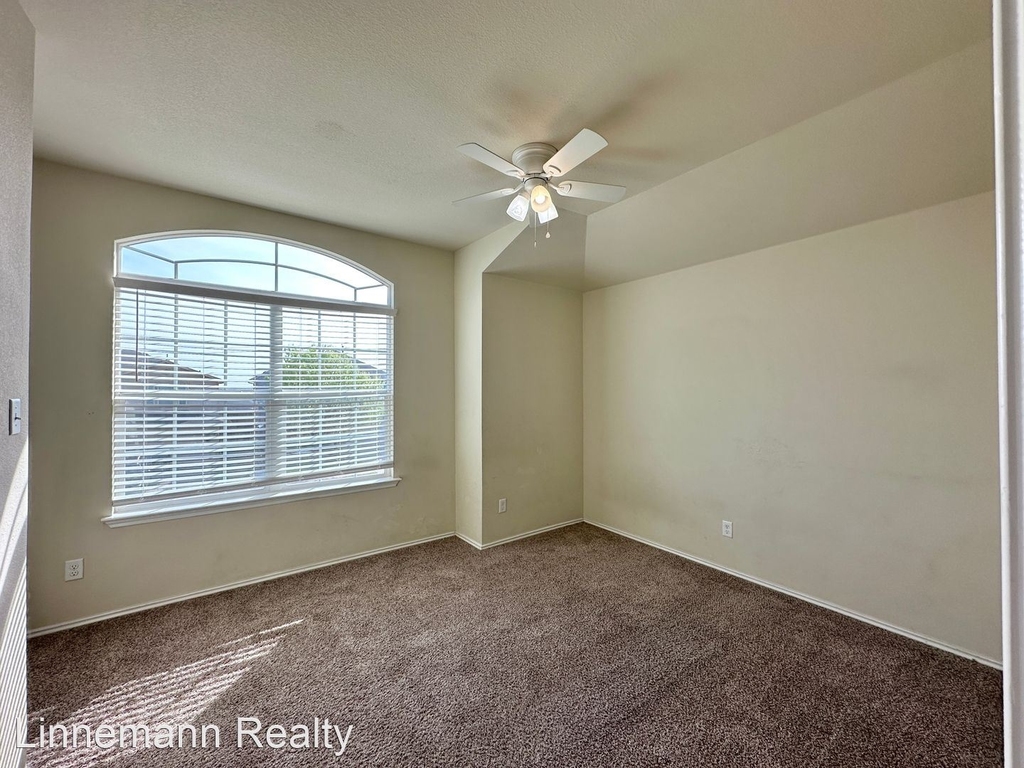 9603 Shimla Drive - Photo 33