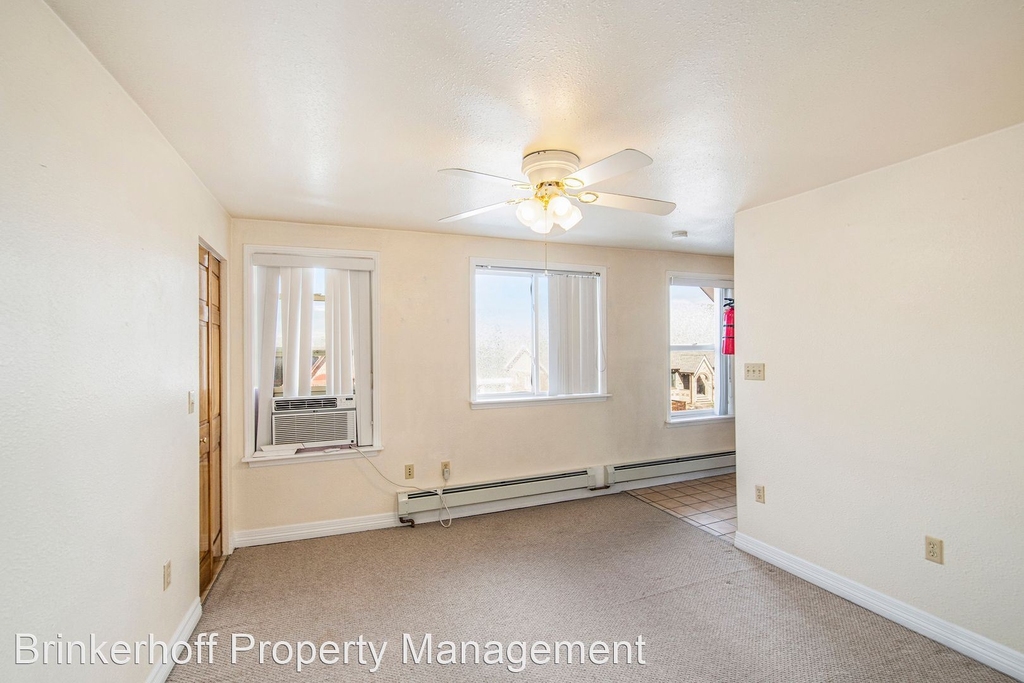 3914 Perry Street Unit B - Photo 2