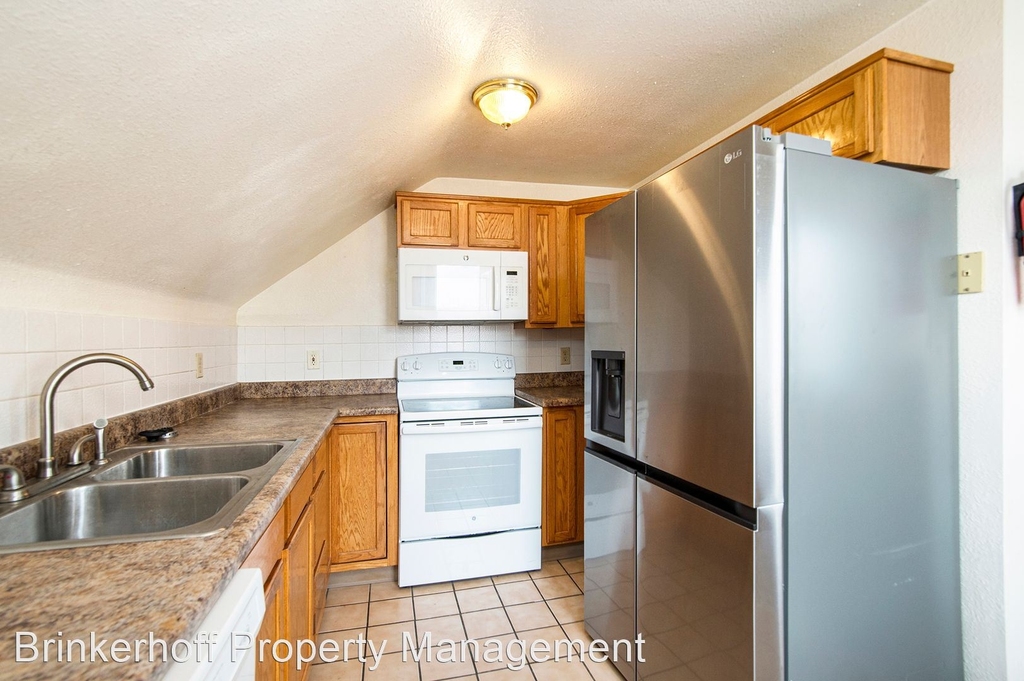 3914 Perry Street Unit B - Photo 4