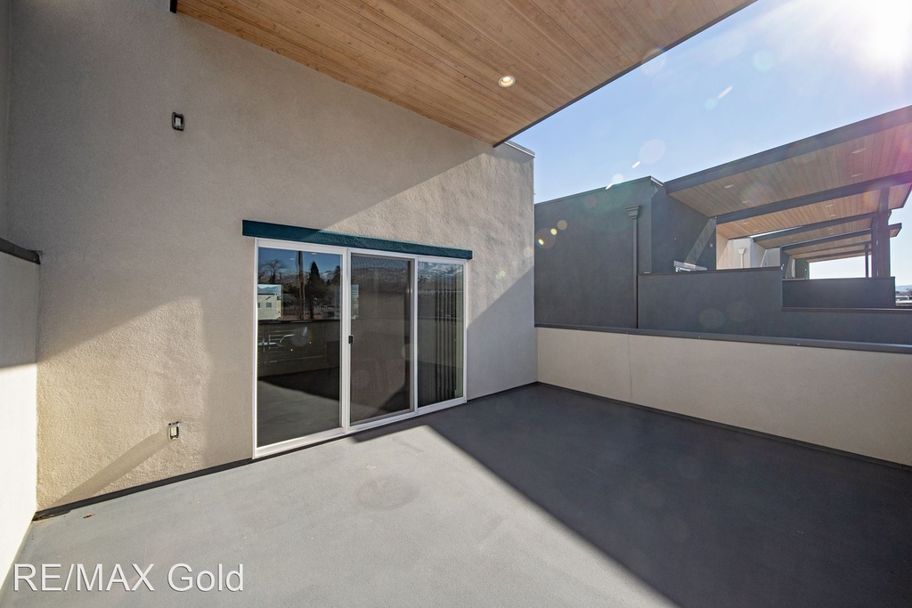 1404 Tonopah Street - Photo 7