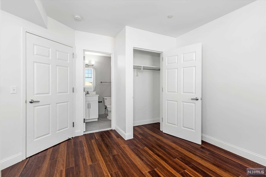 3100 Bergenline Avenue - Photo 10