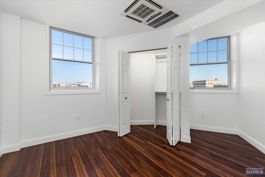 3100 Bergenline Avenue - Photo 15