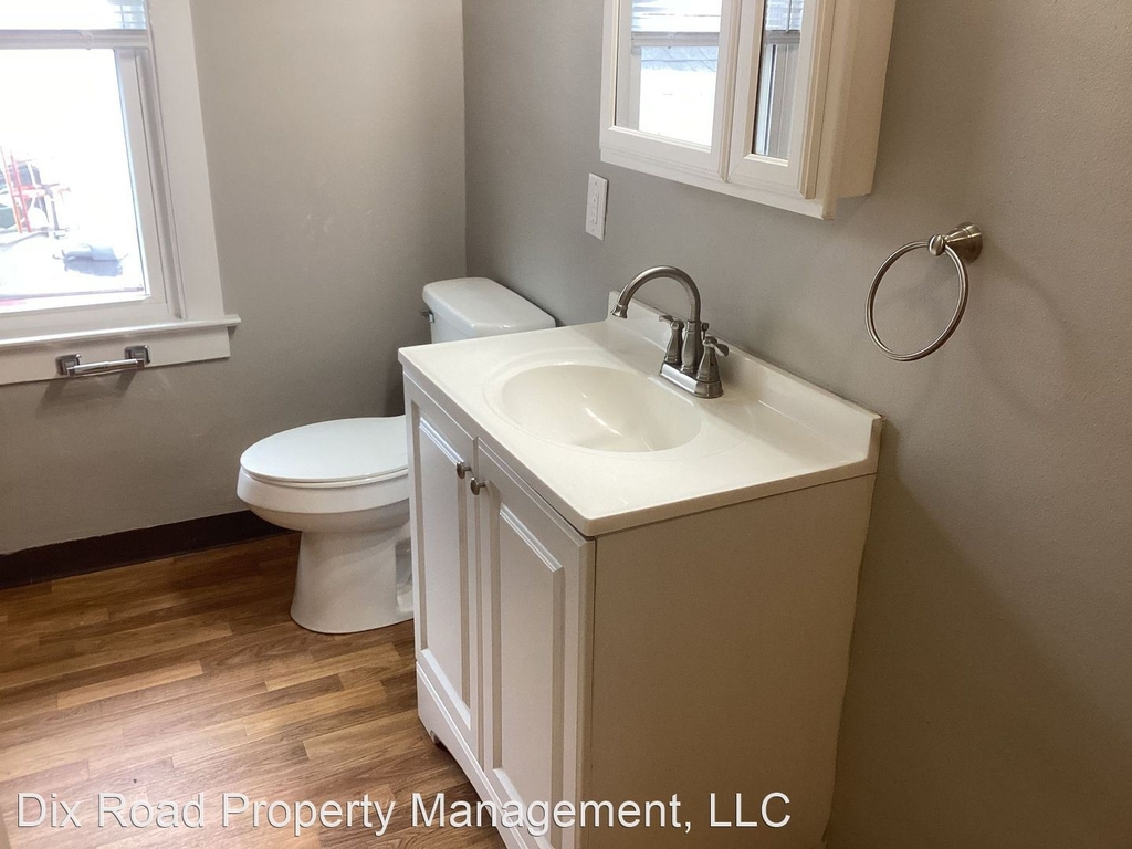 512 South Street, - Photo 16