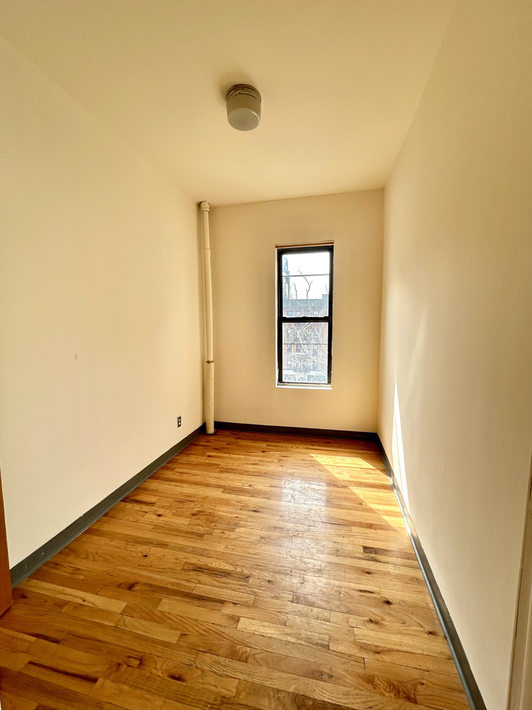 328 East 14th Street - Photo 0