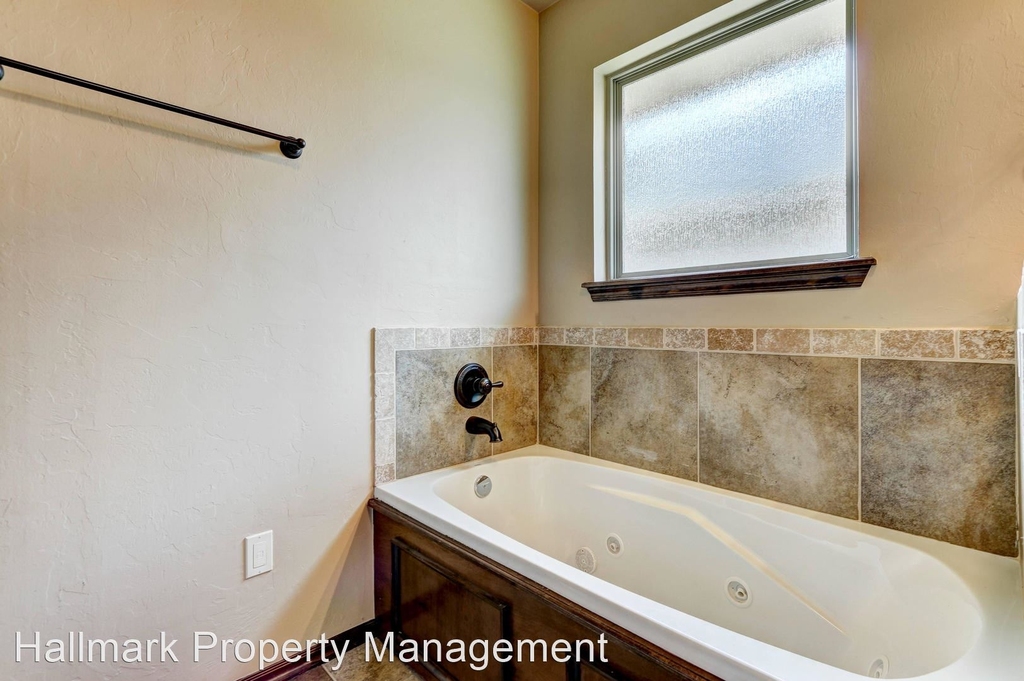 1545 Sw 96th Street - Photo 22