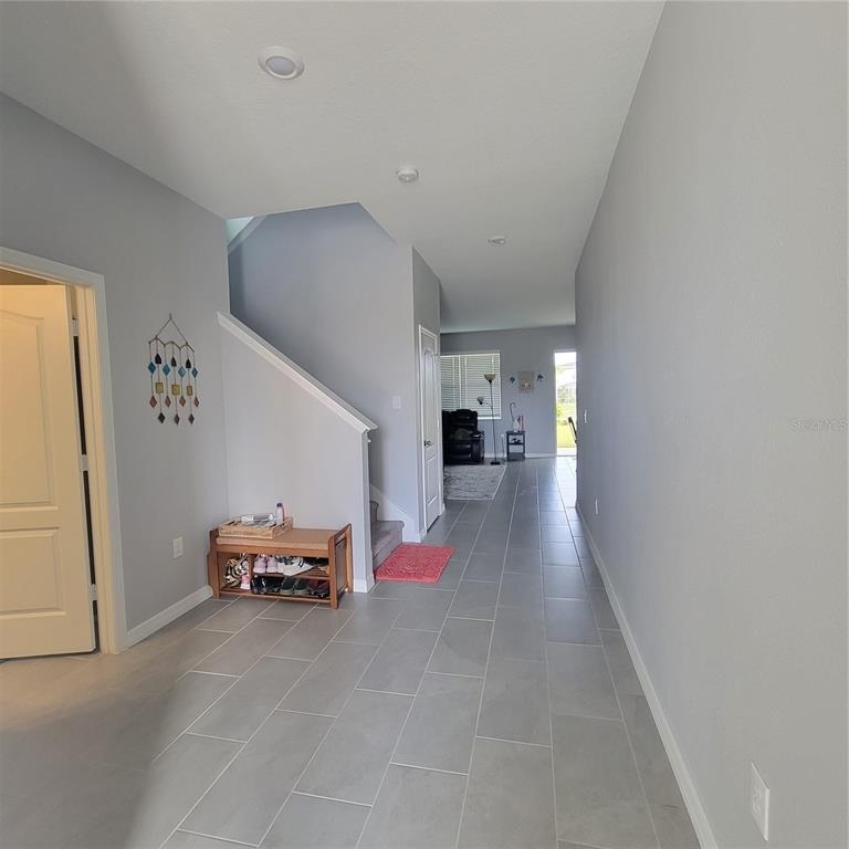 875 Overpool Avenue - Photo 2