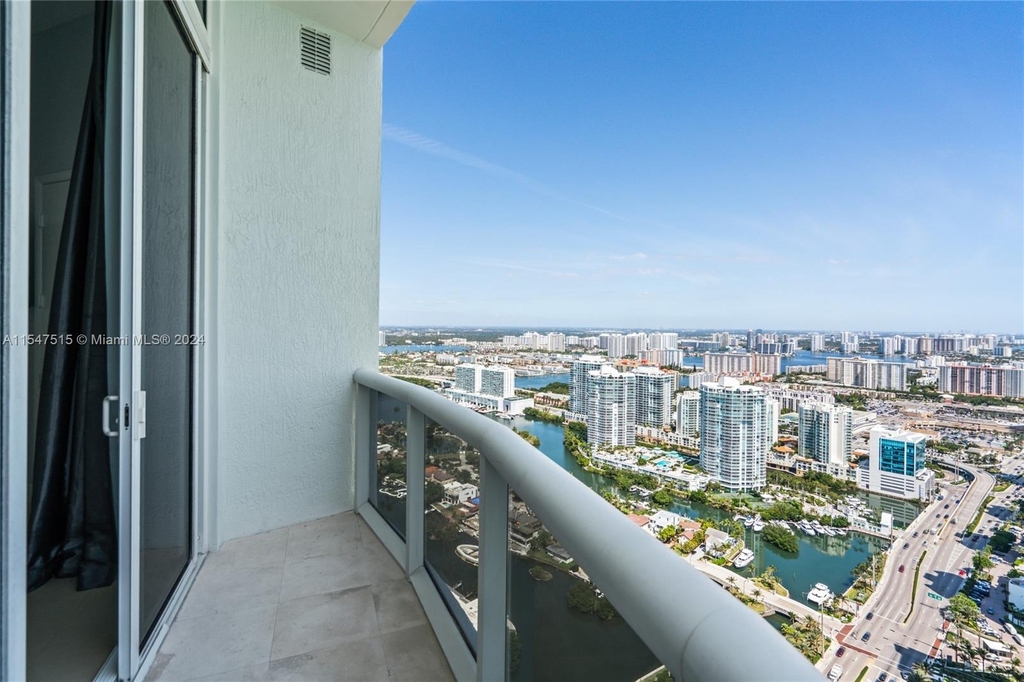 16001 Collins Ave - Photo 63