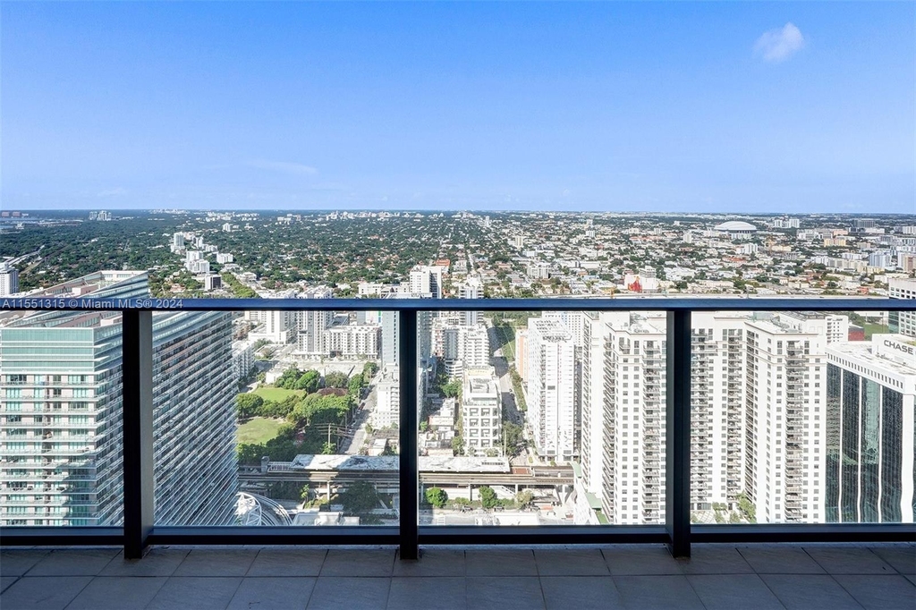 1000 Brickell Plz - Photo 19