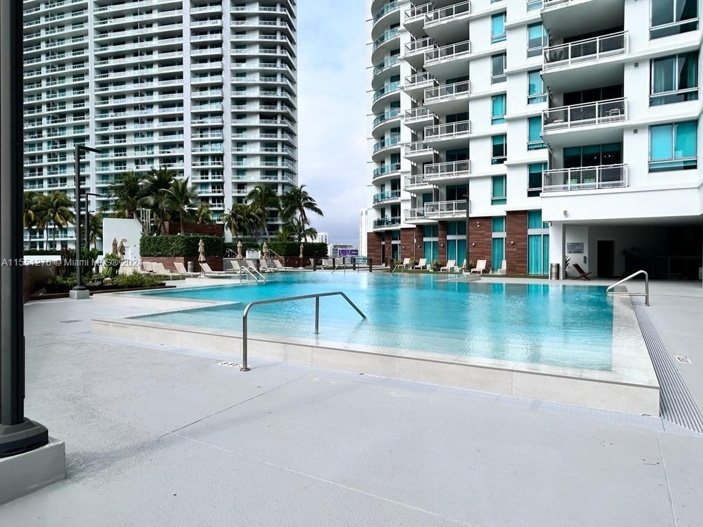 350 S Miami Ave - Photo 13