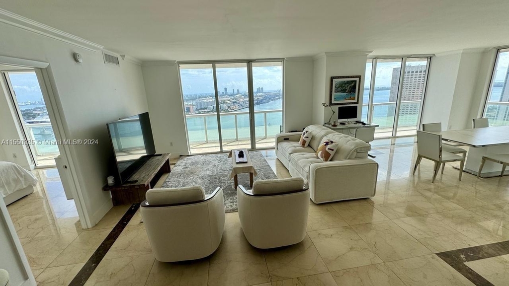 50 Biscayne Blvd - Photo 9