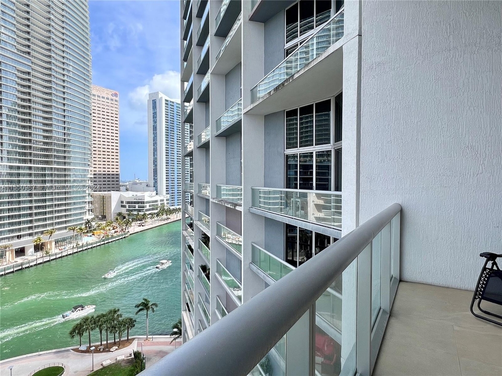 475 Brickell Ave - Photo 12