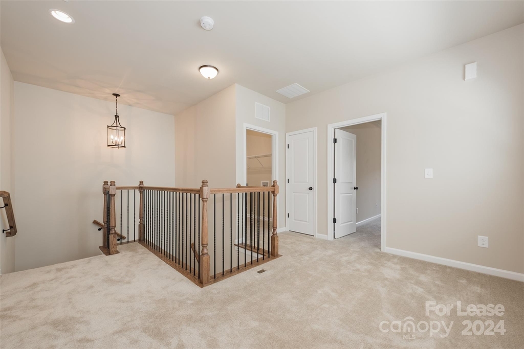 7546 Waverly Walk Avenue - Photo 14