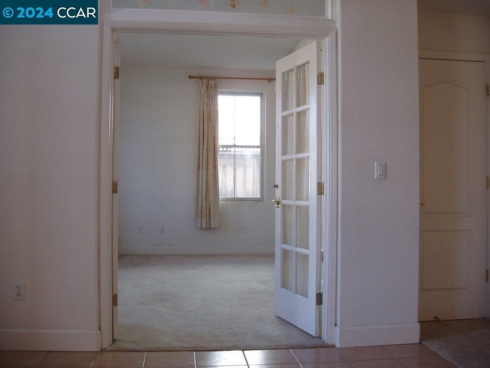 1087 Promenade St - Photo 1