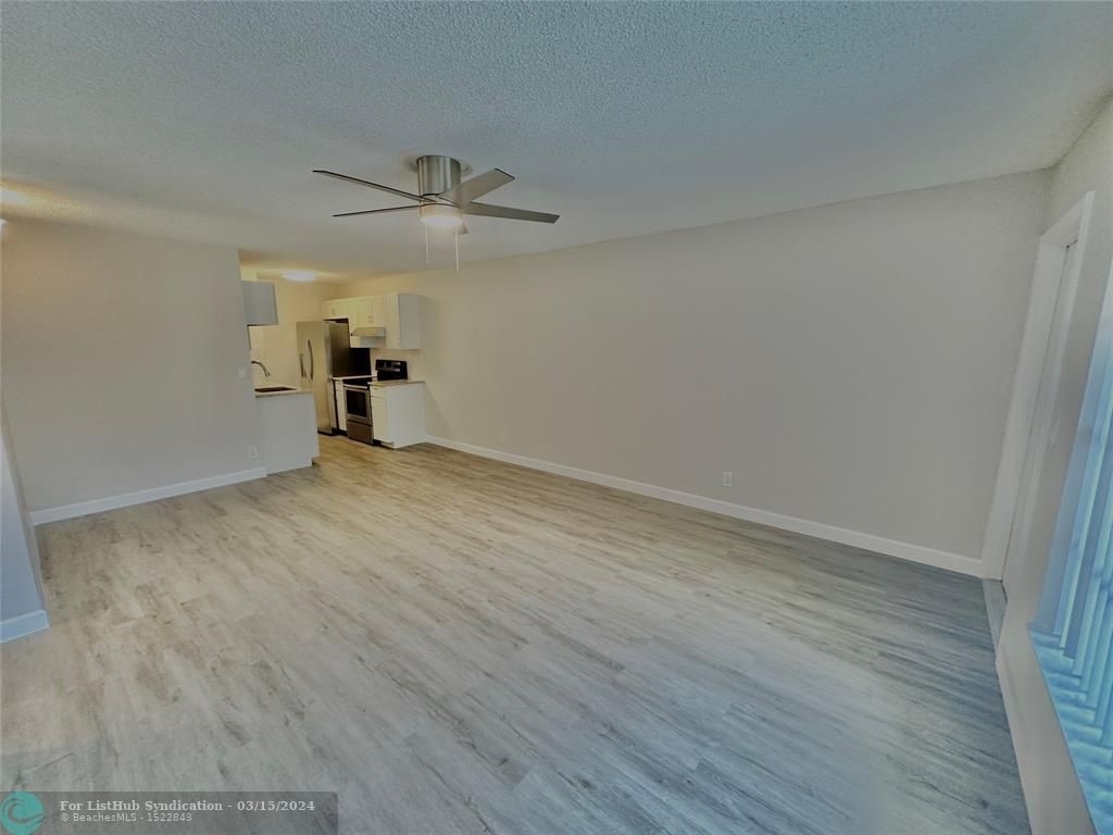 10836 Royal Palm Blvd - Photo 3