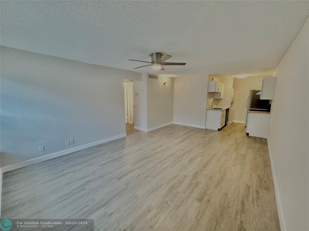 10836 Royal Palm Blvd - Photo 2